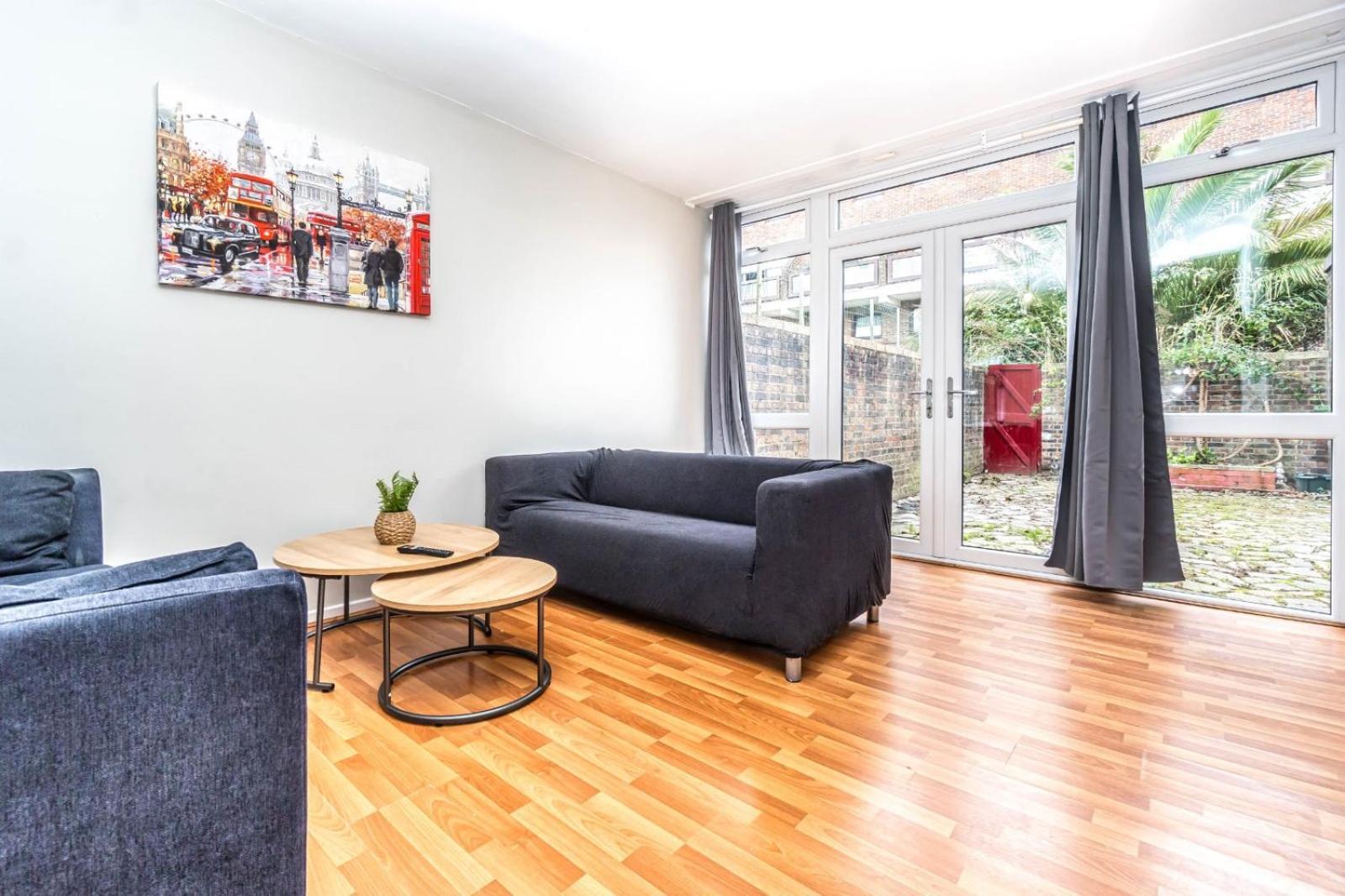 Bright Guest House In Hackney London Eksteriør billede
